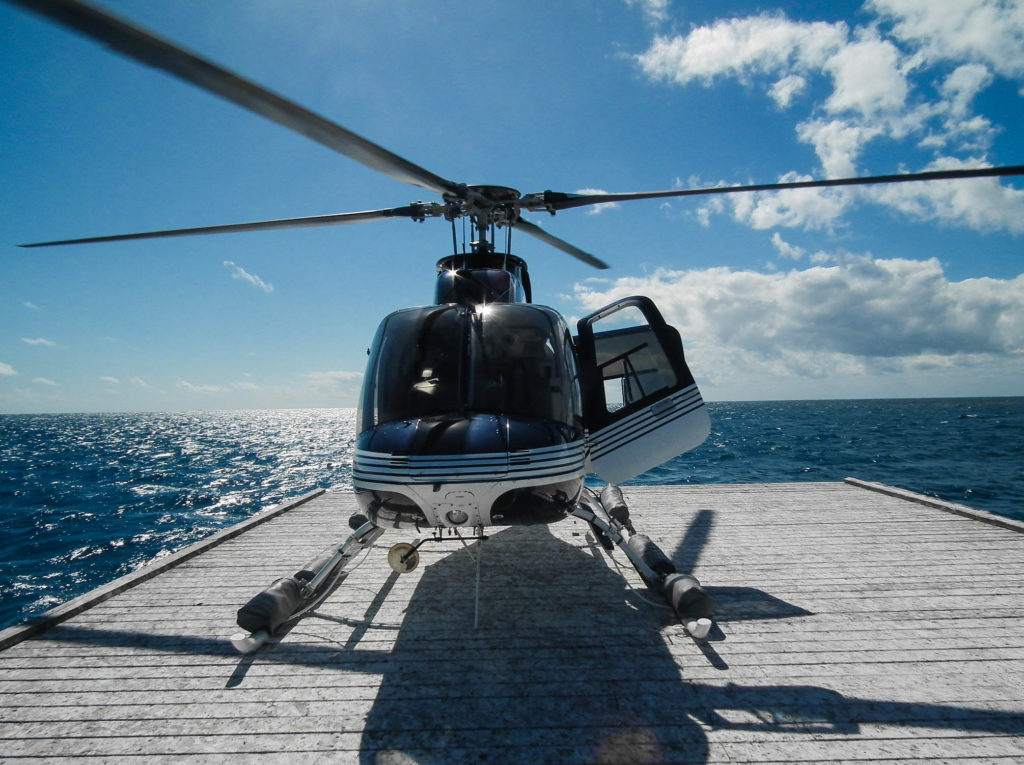 great-barrier-reef-helicopter-ride-queensland